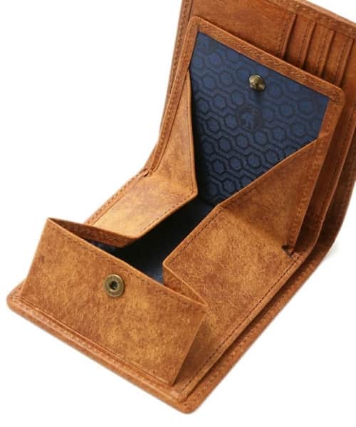 sot（ソット）財布は裏地に山梨県の伝統織物「甲州織」を使用