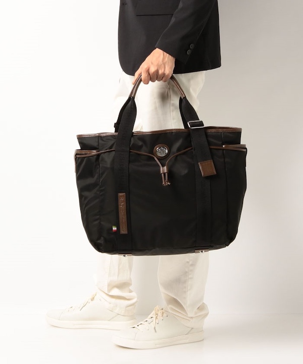 オロビアンコがダサすぎ 時代遅れと言われる理由は ヤバインテリア