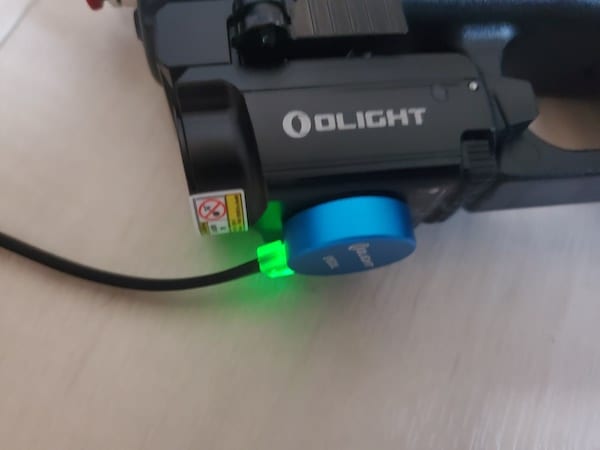 Olight（オーライト）タクティカルライトBaldr RL Miniの充電2