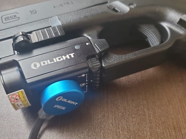 Olight（オーライト）タクティカルライトBaldr RL Miniの充電3