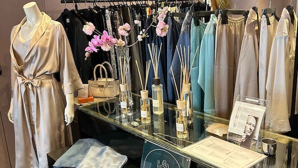 Boutique HANAYA