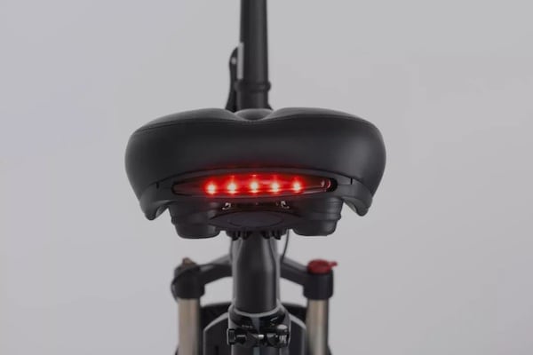 MOVE X自転車のサドル一体型ライト