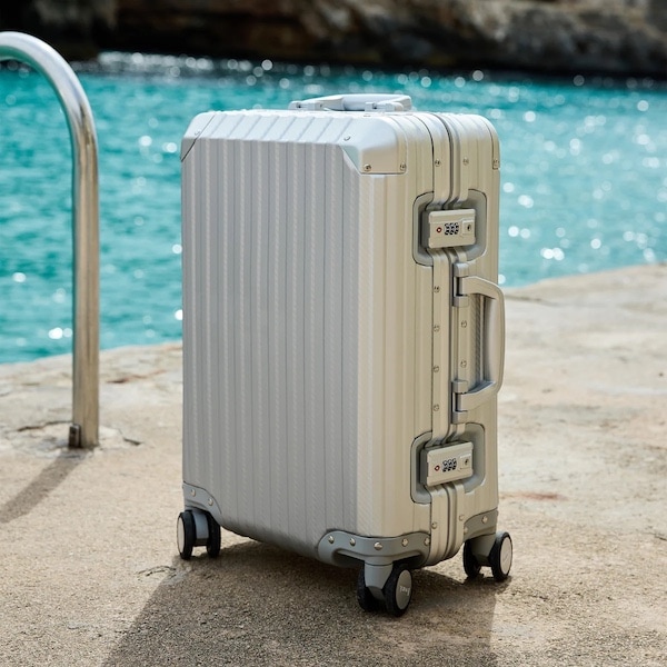 MVST(エムブイエスティー)はどこの国のブランド？